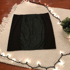 Dark green mini skirt
